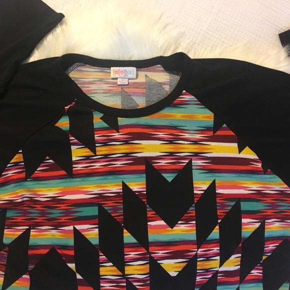 LuLaRoe Aztec Print Randy - Size Medium - Picture 1 of 5
